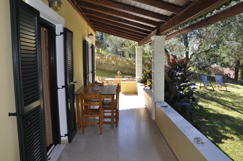 Magdalini Apartments Afión エクステリア 写真